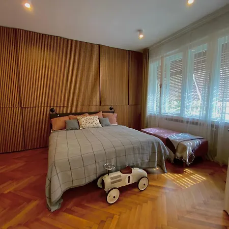 Frana By Ellements In Old Town With Balcony Appartamento *