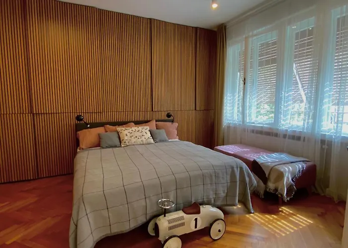 Frana By Ellements In Old Town With Balcony Apartmán *