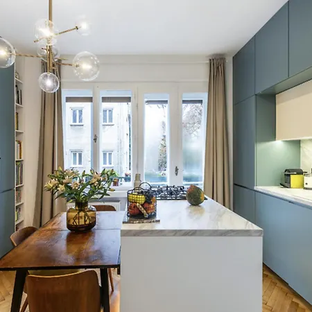 Frana By Ellements In Old Town With Balcony Lägenhet