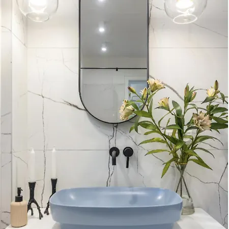 Apartmán Frana By Ellements In Old Town With Balcony Bratislava