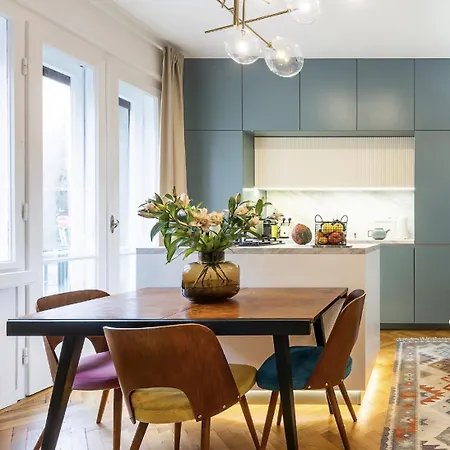 Frana By Ellements In Old Town With Balcony *